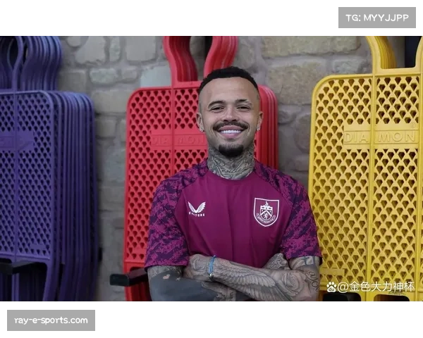 伯恩利小将哈特曼助攻榜领跑 成赛季发现